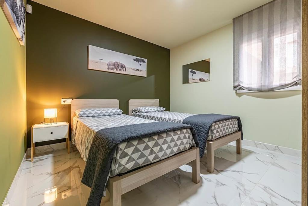 5 Stelle Piscina, Jacuzzi, Wifi - 2 Min Dal Mare Apartamento Miami Playa Exterior foto