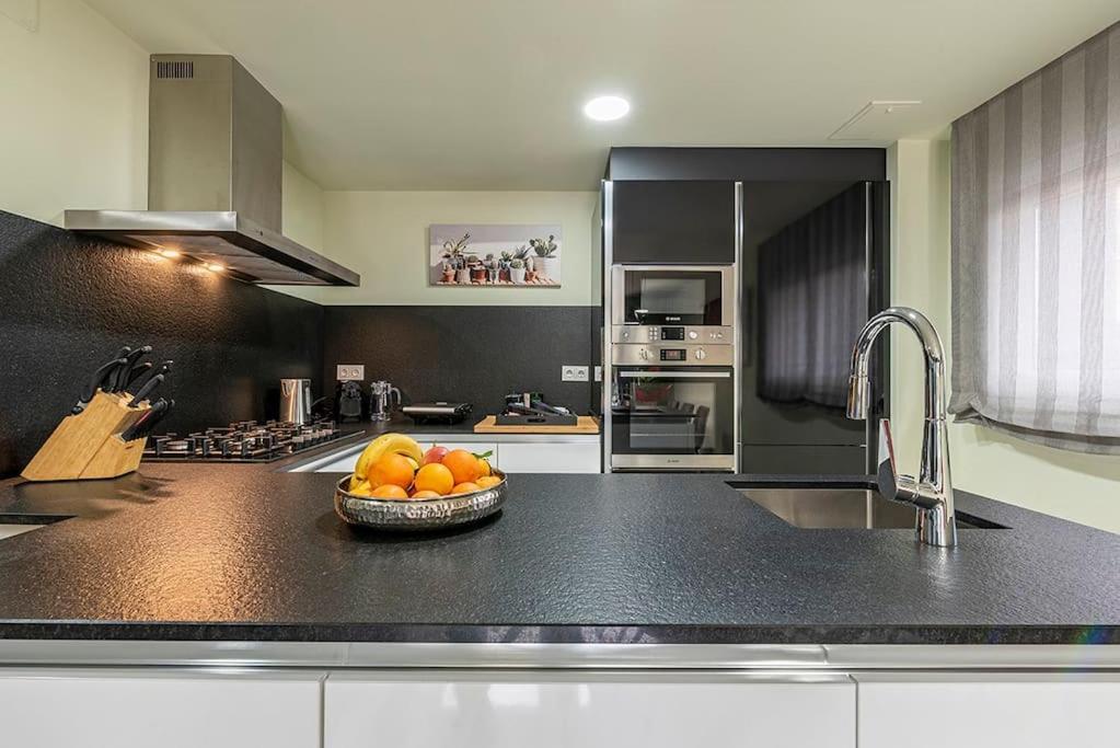 5 Stelle Piscina, Jacuzzi, Wifi - 2 Min Dal Mare Apartamento Miami Playa Exterior foto